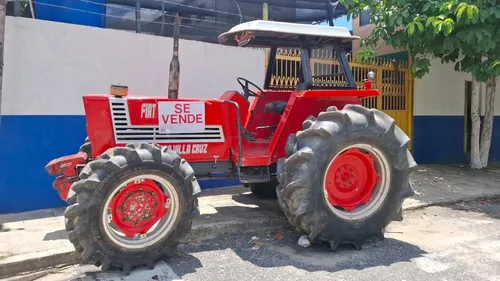 Tractor 4 Cilindros, 90 Caballos