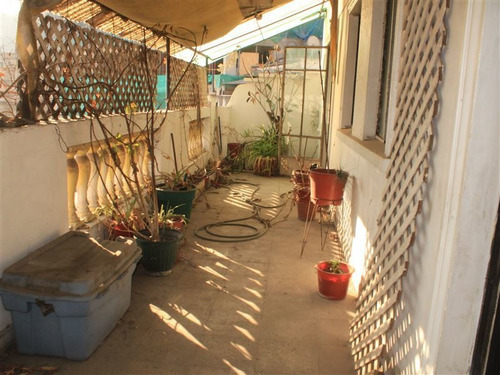 Imagen 10 de 13 de Departamento En Venta De 15 Dorm. En Santiago
