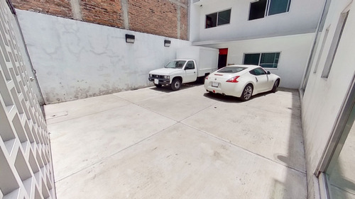 Venta De Edificio Para Oficinas Con Bodegas En Tlalnepantla