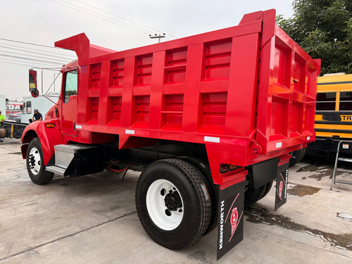 Camión Volteo 7 M3 Kenworth T300.