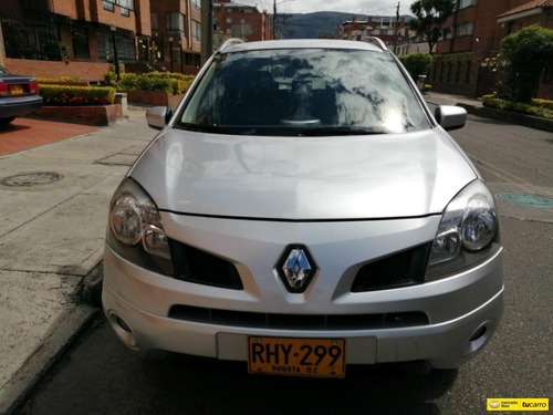 Imagen 2 de 11 de Renault Koleos Dinamique 4x4 2011