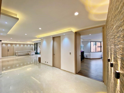 Imagen 8 de 22 de Lujoso Apartamento Totalmente Remodelado En Milla De Oro