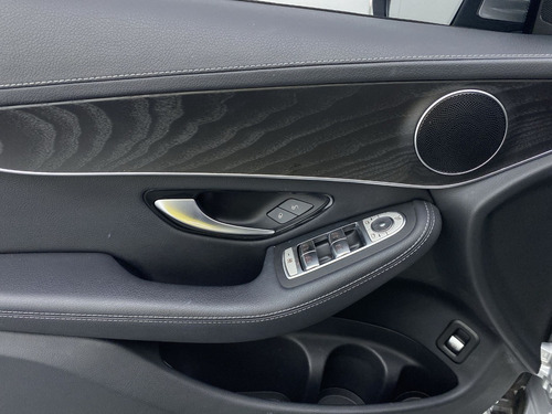Imagen 22 de 25 de Mercedes Benz Glc 300