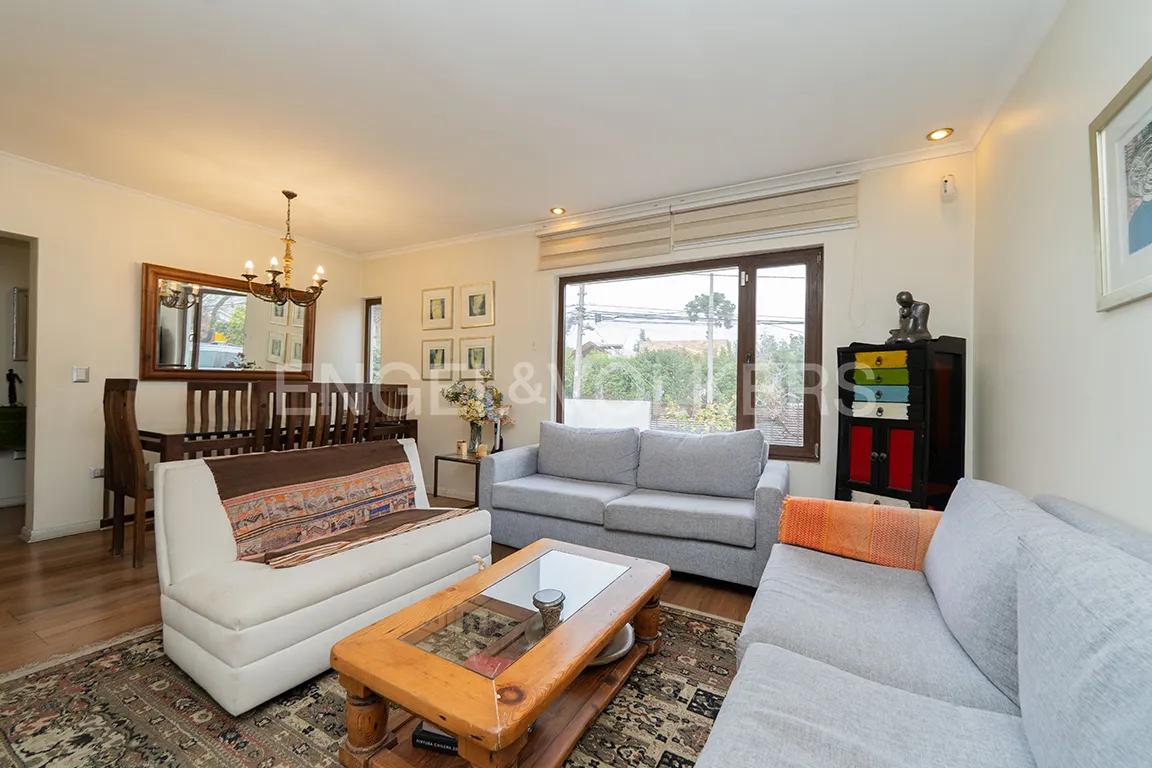 Imagen 4 de 15 de Casa Remodelada En Venta