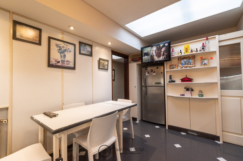 Chalet 5 Ambientes Con Gran Parque