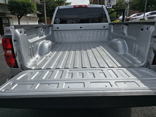 Chevrolet Silverado 4.3 2500 Crew Cab At