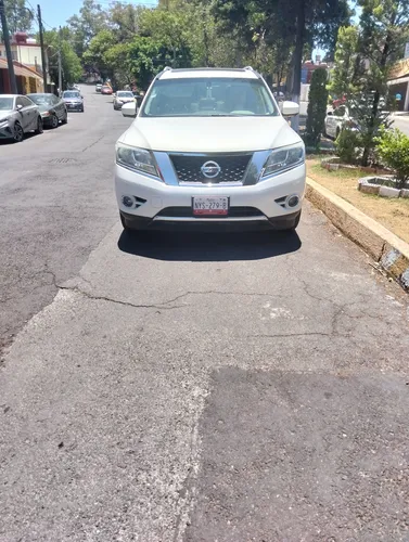 Nissan Pathfinder 3.5 Exclusive 4x4 Cvt