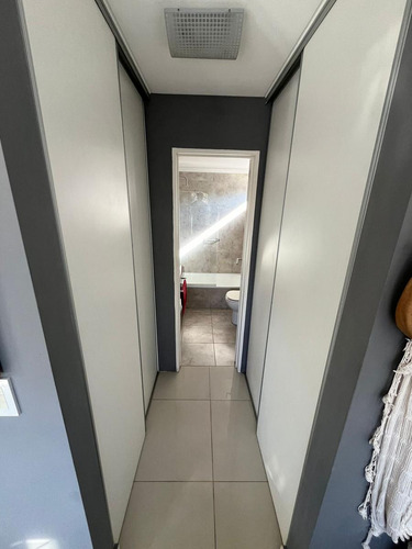 Departamento Dos Ambientes En Venta En Ituzaingo. Balcón Y Cochera