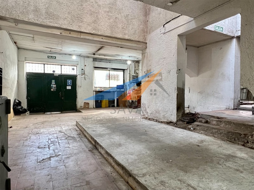 Imagen 7 de 20 de Venta Local - Depósito - Galpón En Aguada. Entrepiso. Sótano. Trifásica. 180 M²!