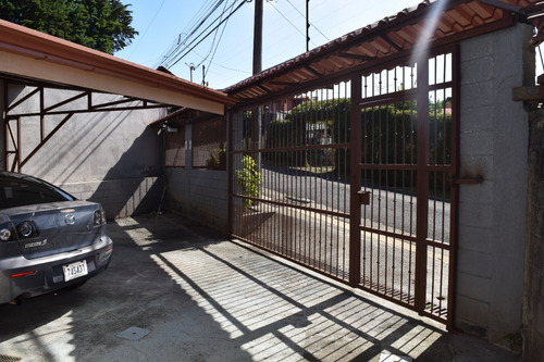 Imagen 9 de 20 de Venta Apartamentos En San Rafael Heredia, 2 Apartamentos Con Terreno Para Construir Un Tercer Apartamento De 50m2 Y Quedando Zona Verde