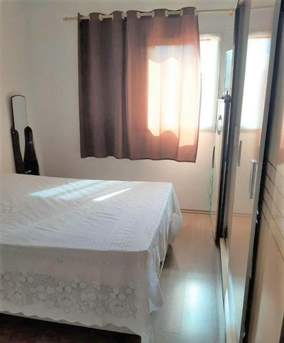 Imagem 6 de 12 de Sobrado Em Itaquera Com 2 Dorms, 1 Vaga, 68m² - So0828
