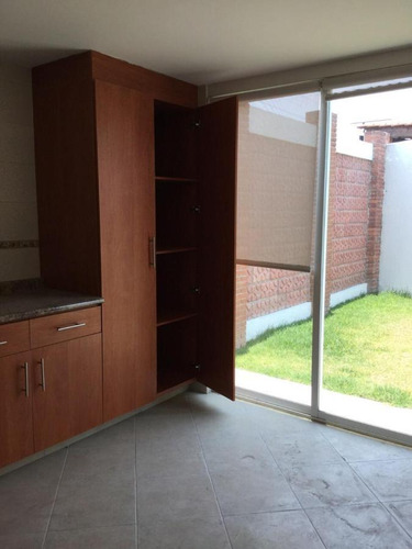Imagen 4 de 17 de Casa En Condominio - Metepec