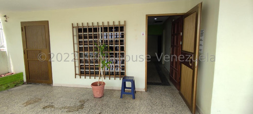 Mls Adl 23-11079 Local Comercial En Alquiler En Santa María 