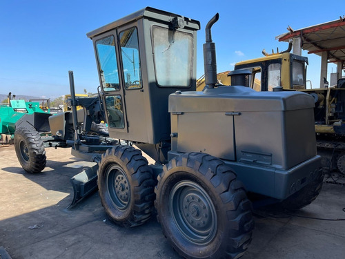Imagen 3 de 13 de Motoconformadora John Deere 570a