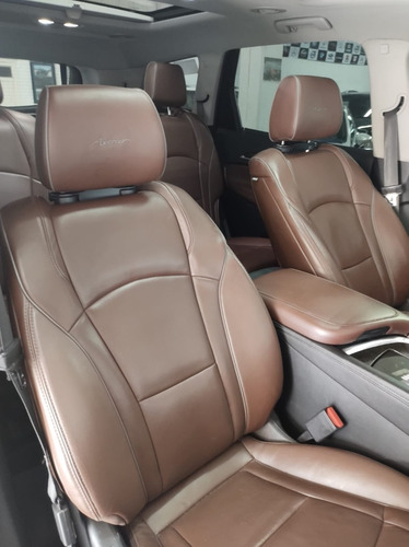 Imagen 11 de 14 de Buick Enclave Avenir 2018