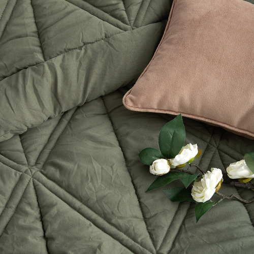 Acolchado King Size Prewashed Con Doble Costura Y Marco Verde Militar Lisa Sí