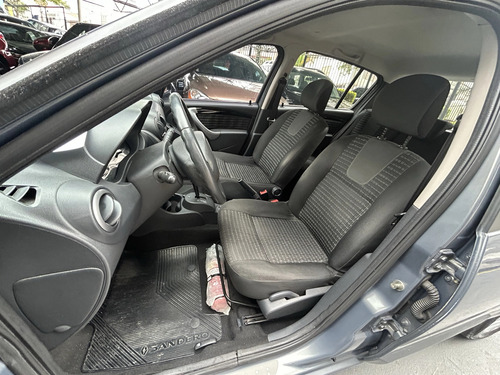 Renault Sandero 1.6 PRIVILÉGE 16V FLEX 4P AUTOMÁTICO