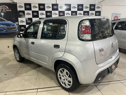 Fiat Uno 1.0 EVO ATTRACTIVE 8V FLEX 4P MANUAL