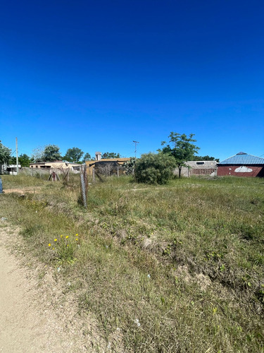 Venta Casa De Un Dormitorio Con Gran Terreno En Pinar Norte A Reciclar Ciudad De La Costa