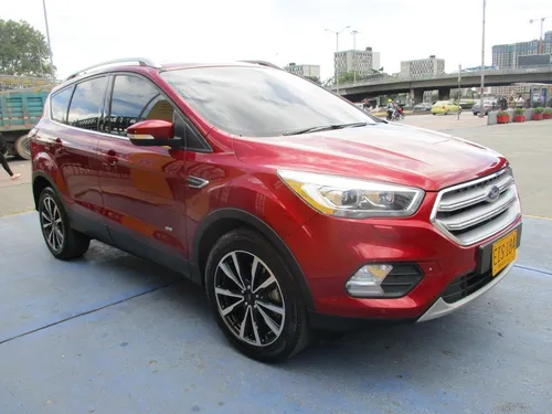 Ford Escape Titanium 4x4 2000cc At Aa