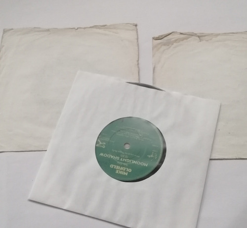 Imagen 5 de 6 de Mike Oldfield - Moonlight Shadow (vinilo 7'' Ed. U S A 1983)
