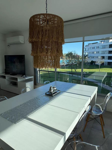 Departamento En Venta - 3 Dormitorios 3 Baños - 99mts2 - Lagoon Pilar