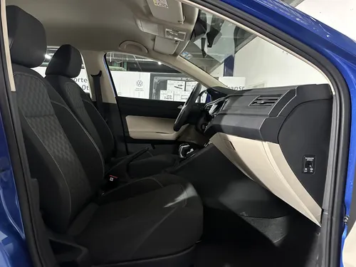 Volkswagen Virtus TRENDLINE L4 1.6L 110HP AUT