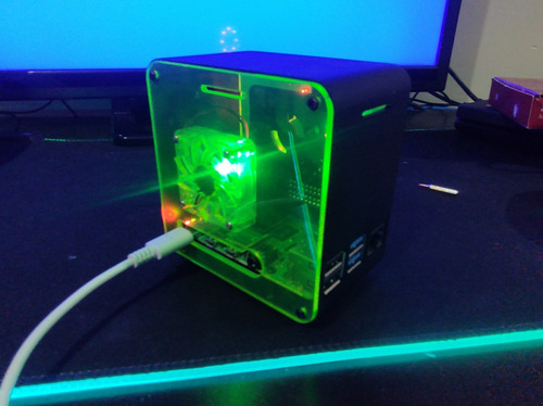 Raspberry Pi4 8gb De Ram Con Carcasa Led (Usado)