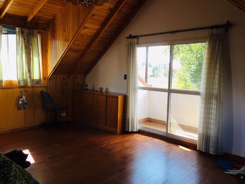 Imagen 11 de 12 de Casa - Martínez Con Posibilidad De Subdividir En 2 Lotes.