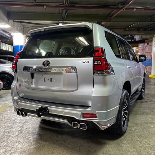 Imagen 4 de 12 de Land Cruiser Prado 2022