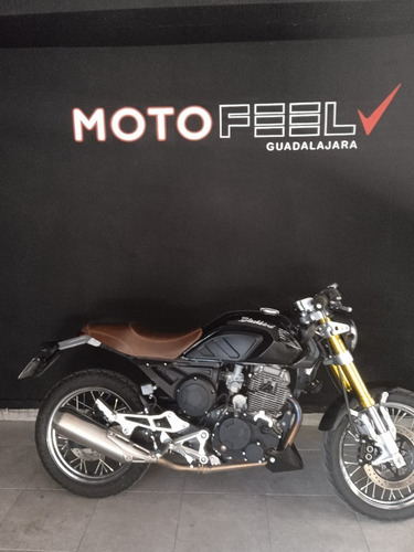 Imagen 3 de 13 de Motofeel Gdl - Italika Blackbird 250 @motofeelgdl