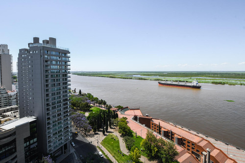 Piso Exclusivo Con Vista Al Río, 4 Dormitorios Y Cochera Doble - Salta 1100 - Centro Rosario | Venta