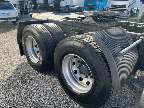 Imagem 7 de 20 de Volvo Fh Globetrotter Ishift 6x2 Unico Dono Impecavel