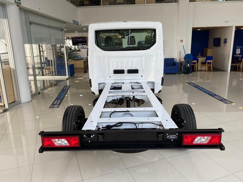 Imagen 5 de 15 de Ford Transit