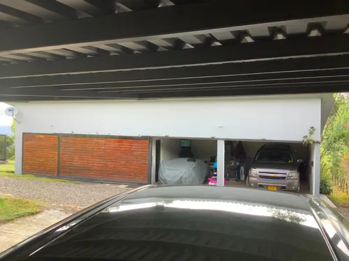 Guasca Casa Lote Y Casa Servicio 4 Garajes Bodega