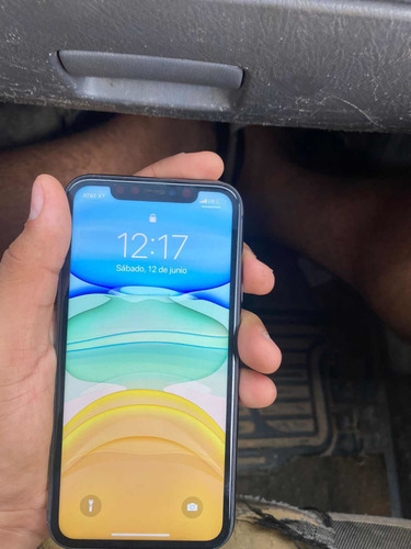 iPhone 11 (Usado)