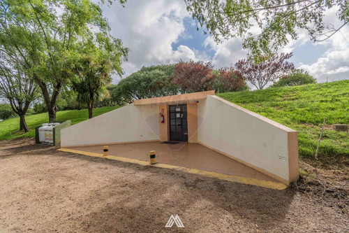 Venta De Hotel De Alta Rotatividad En Canelones