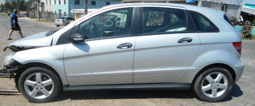 Mercedes Benz B200 Lataria Mecânica Rodas Vidros Acessórios