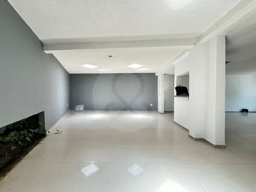 Casa En Venta Con Terraza Y Opción De Ampliación