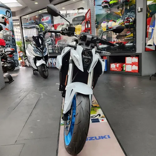 Moto Suzuki 800cc Gsx-8s