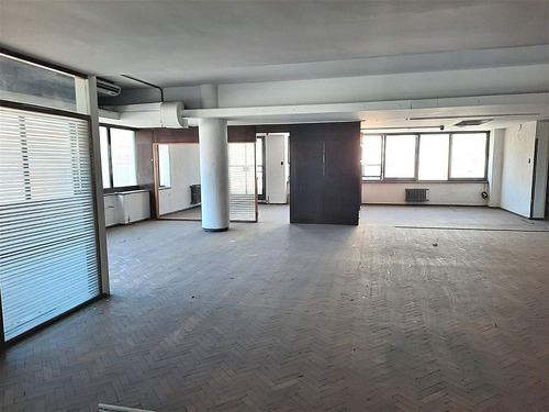 Imagen 2 de 12 de Oficina Alquiler Centro - 300m2 Planta Libre