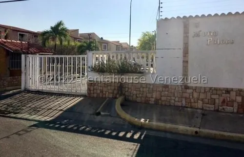 Casa Morro Palace, Calle Neveri