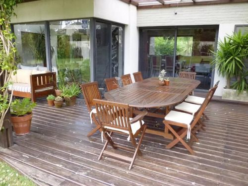 Casa De 4 Dormitorios En Venta En Beverly Hills - Punta Del Este