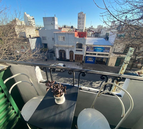 Venta De Departamento De 3 Ambientes En Caballito