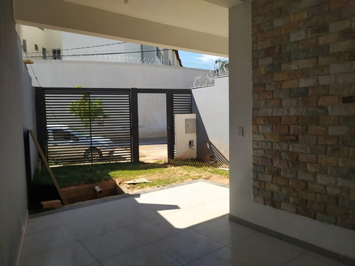 Imagem 13 de 16 de Linda Casa No Bairro Candida Ferreira - 24790