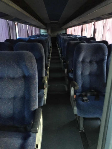 Imagem 8 de 13 de Mercedes Bens Viagio 1050