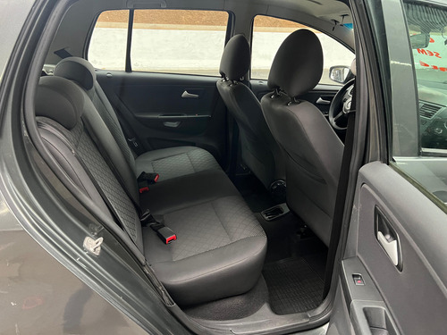 Volkswagen Fox 1.0 MI COMFORTLINE 8V FLEX 4P MANUAL