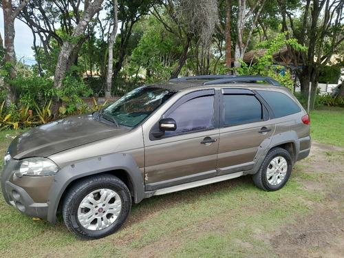 Fiat Palio Adventure 1.8 Locker Flex 5p