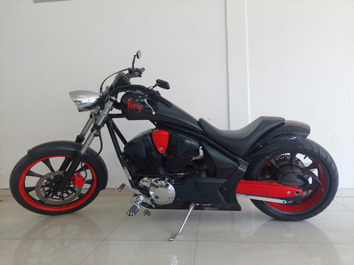 Hermosa E Imponente Fury 1300