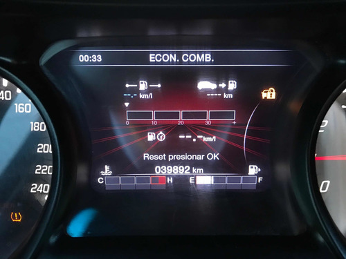 Imagen 6 de 6 de Fiat Argo 2017 1.8 Hgt